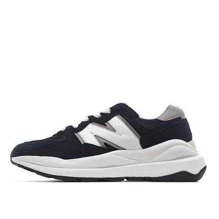 New Balance Casual Sneakers