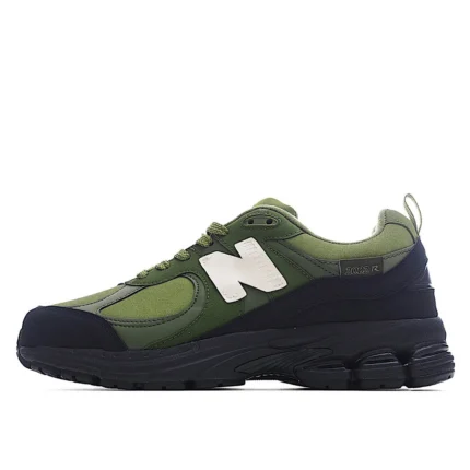 NEW BALANCE casual running shoes