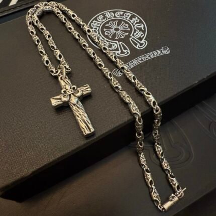Chrome Hearts Classic Vintage Cross Necklace