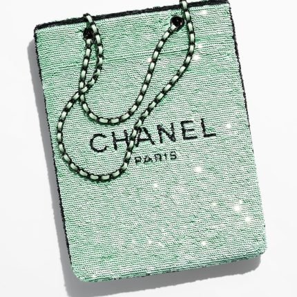 CHANEL SHOPPING BAG
